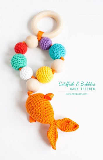 fish_bubbles_teether-7