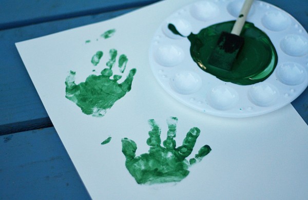 Baby handprint pumpkin leaves