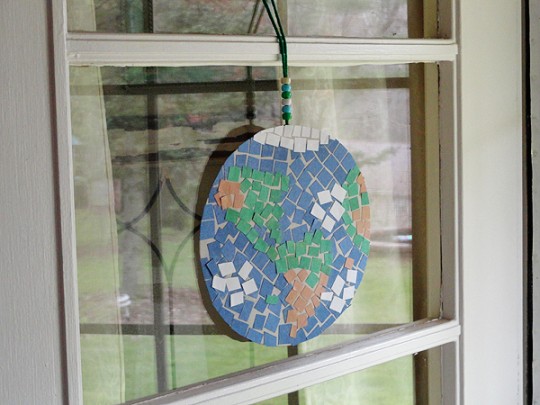 Hanging Finished Mosaic Earth