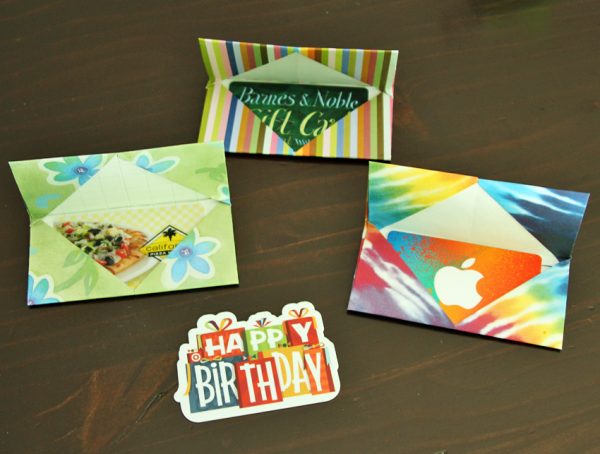 Make cute and colorful origami gift card holders