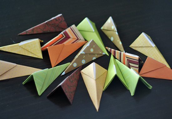 Origami starburst wreath pieces