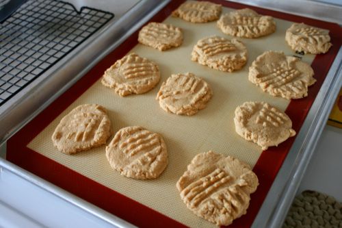 Easy Peanut Butter Cookies