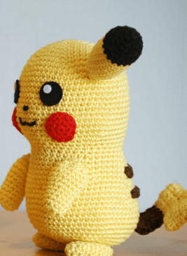 pikachu-amigurumi-2_Medium_ID-1779638