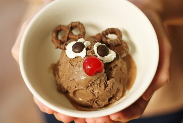 Red-nosed reindeer sundaes