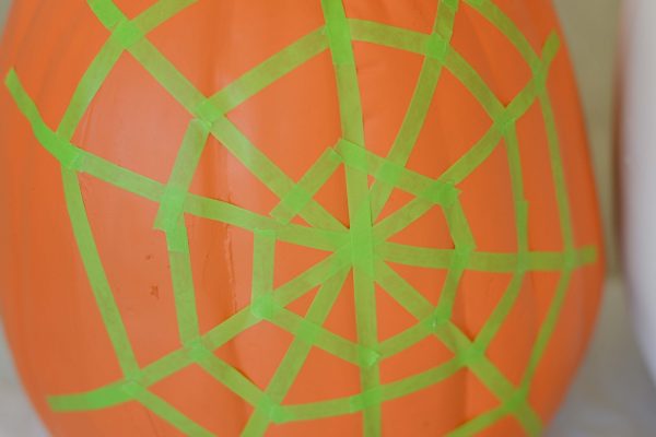 spider-web-pumpkin-5