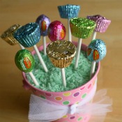 Turn Your Easter Candy into Lollipops