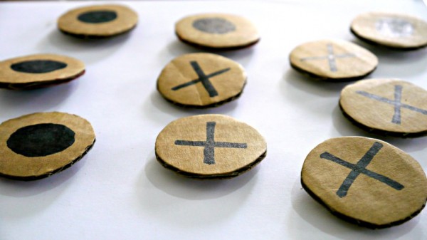 tic tac toe cardboard