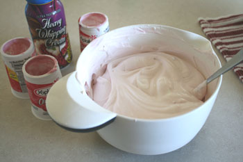 topping for yogurt cake