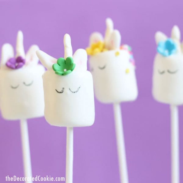 Unicorn Marshmallow Pops