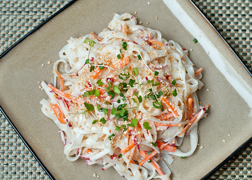 Cold Rice Noodle Salad with Creamy Tahini Dressing