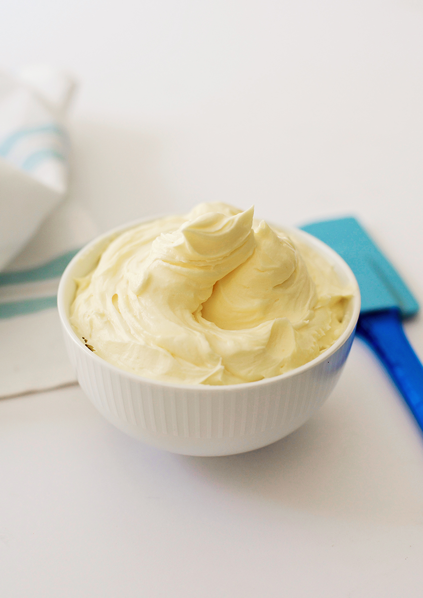 Best Homemade Buttercream Frosting Recipe