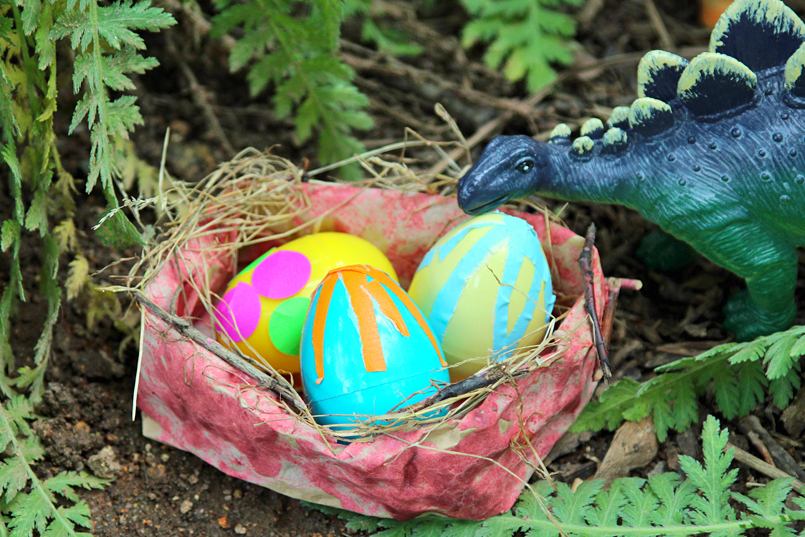 Dinosaur Nest Craft Project