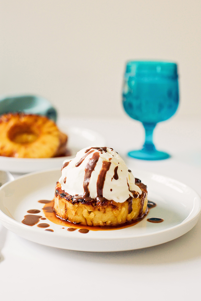 Grilled Pineapple with Vanilla Ice Cream