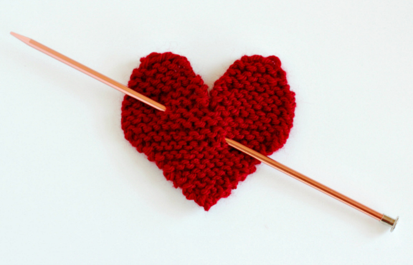 how to knit a heart