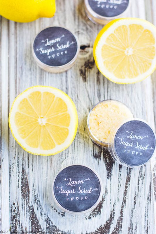 DIY Exfoliating Lemon Lip Scrub