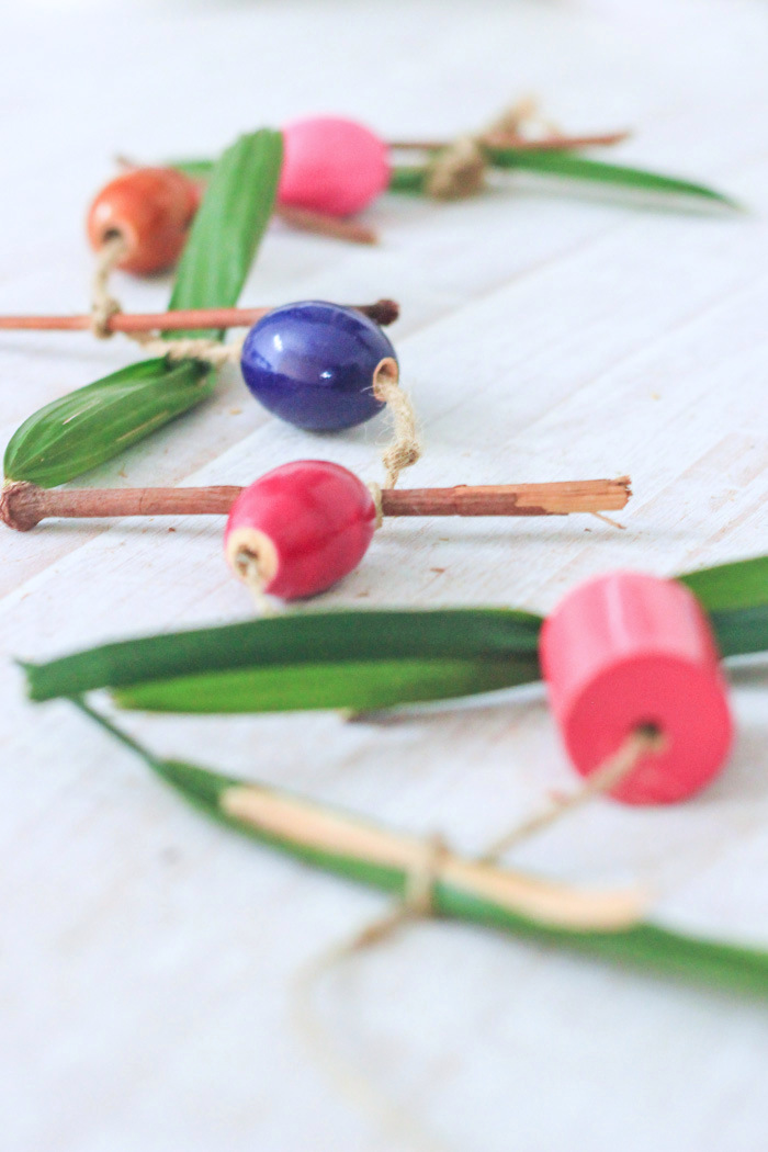 Make Spring Bird Nesting Mobiles