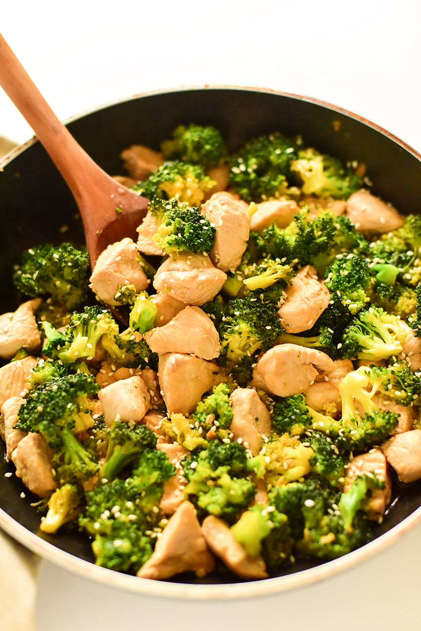 One Pot Meal: Chicken and Broccoli Stir Fry