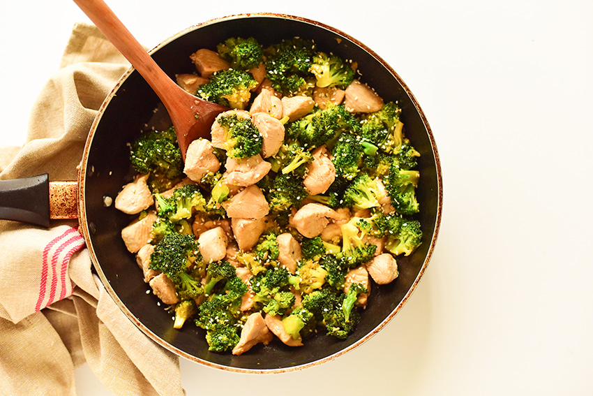 One Pot Meal: Chicken and Broccoli Stir Fry