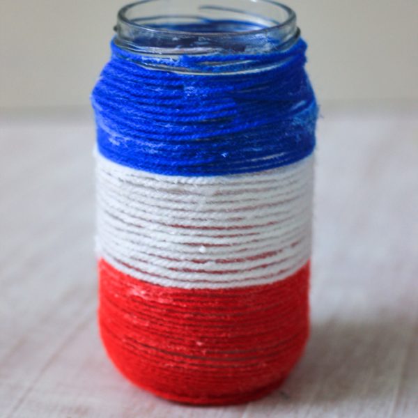 Patriotic Yarn Wrapped Jar craft