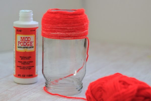 Patriotic Yarn Wrapped Jars Craft Tutorials