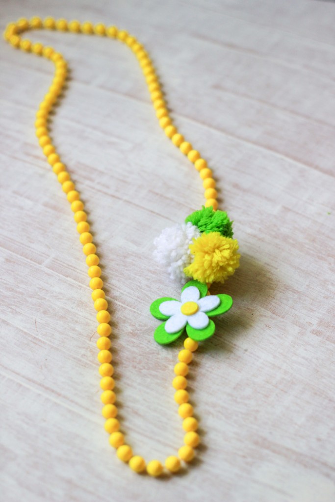 Pom Pom Yarn Necklace