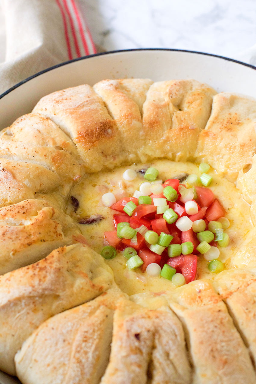 Skillet Pull Apart Bread with Warm Cheese and Bacon Dip