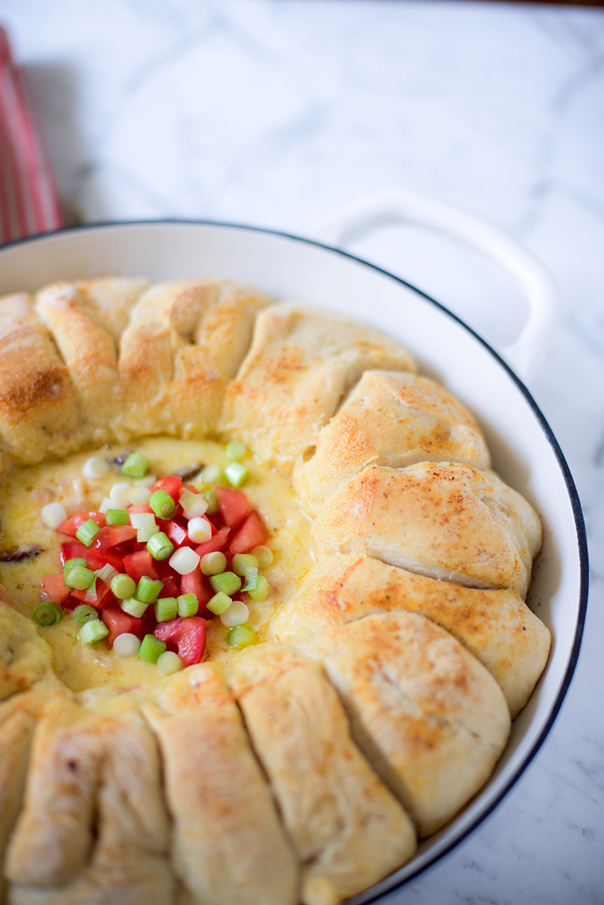 Skillet Pull Apart Bread with Warm Cheese and Bacon Dip