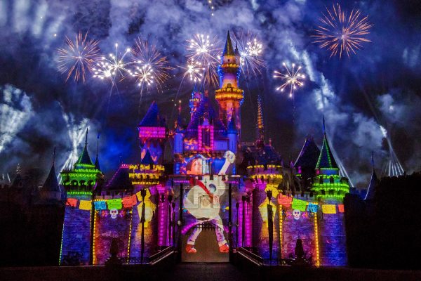 Together Forever – A Pixar Nighttime Spectacular