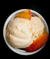 Homemade Peach Ice Cream