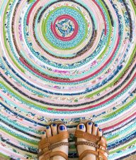 finished DIY rag rug