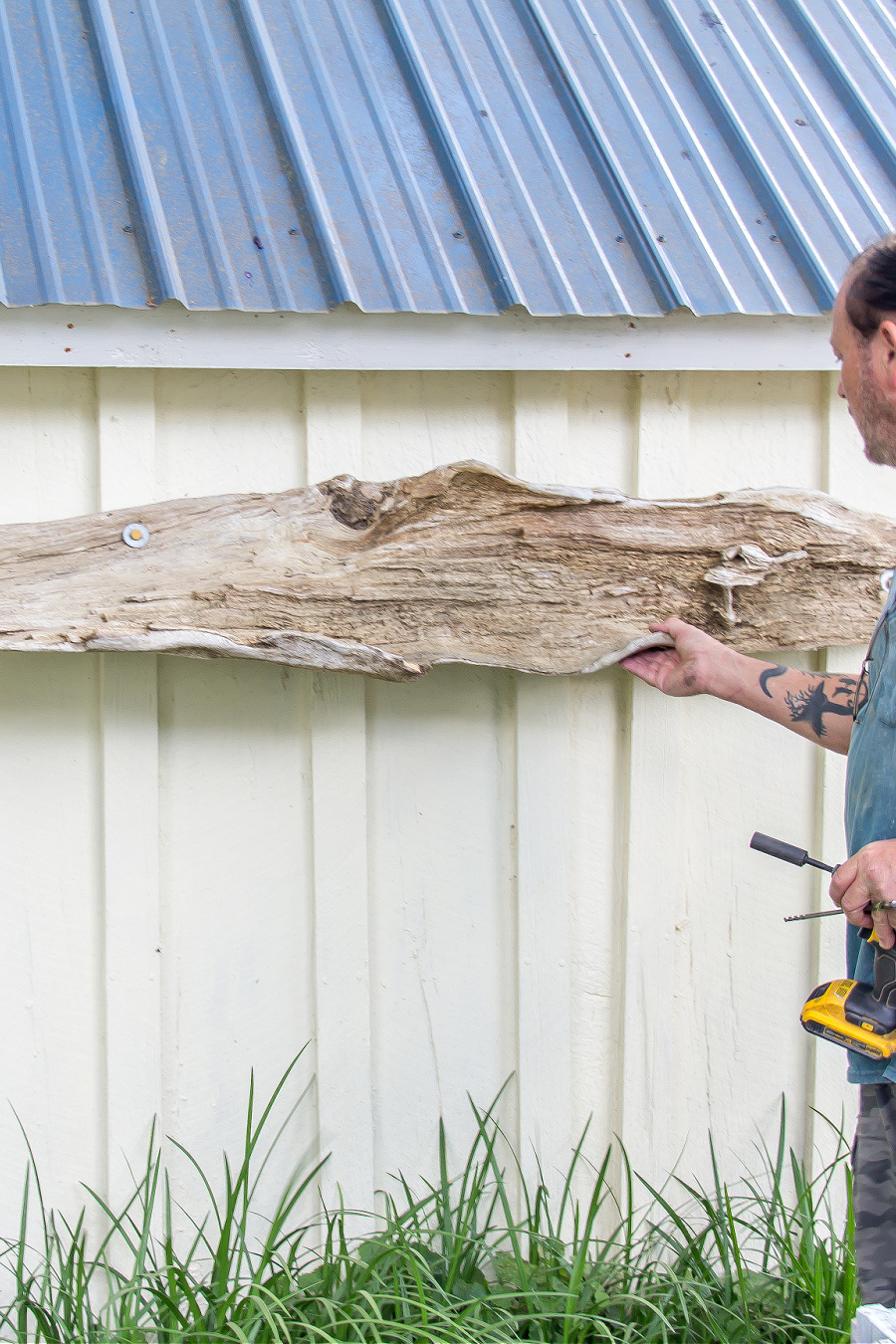 instructions for hanging driftwood on a wall