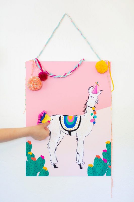  Pin the Tail on the Llama Game