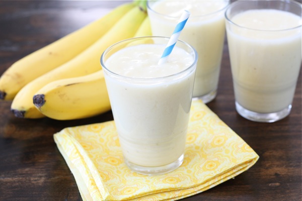 Pineapple, Banana, and Coconut Smoothie